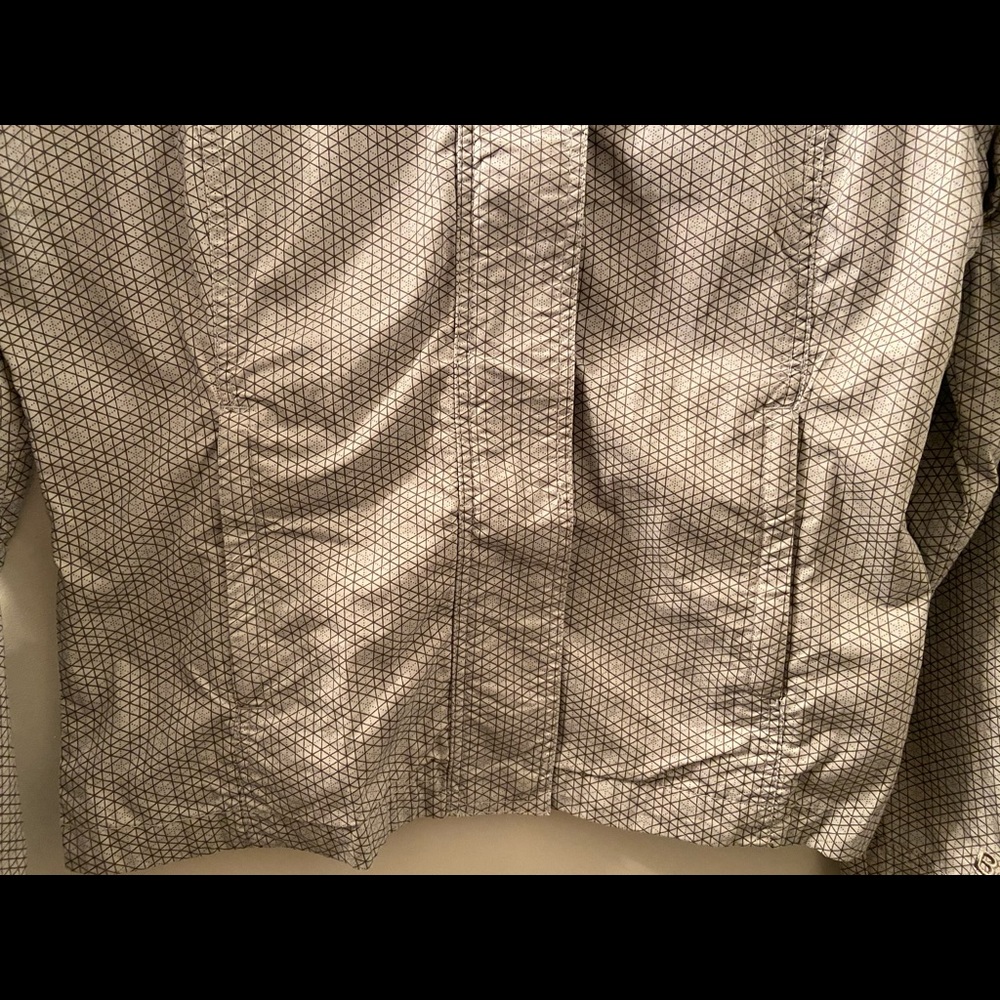 Bench Lightweight Jacket - Picture 3 of 10